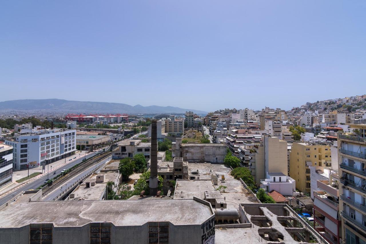Apartment With Terrace In Пирей Экстерьер фото