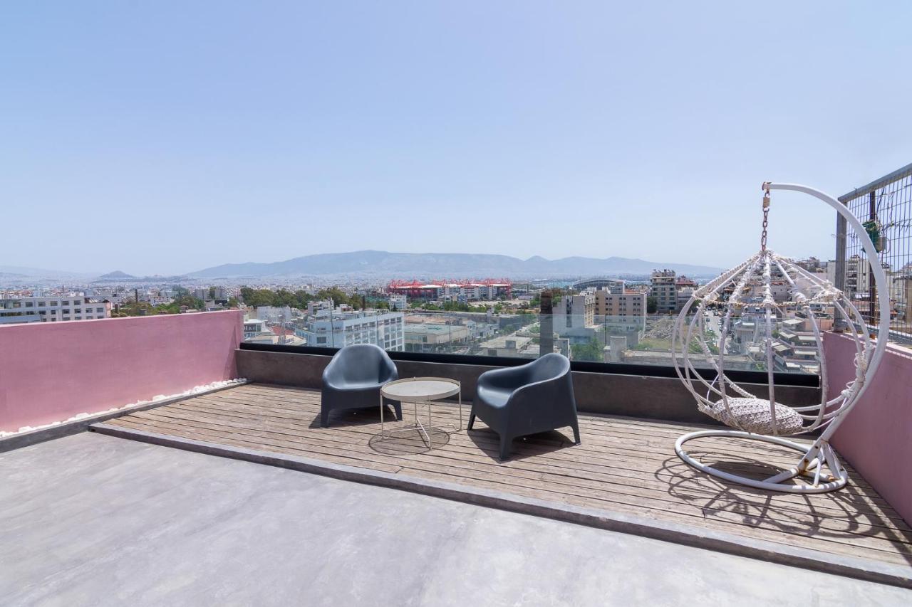 Apartment With Terrace In Пирей Экстерьер фото